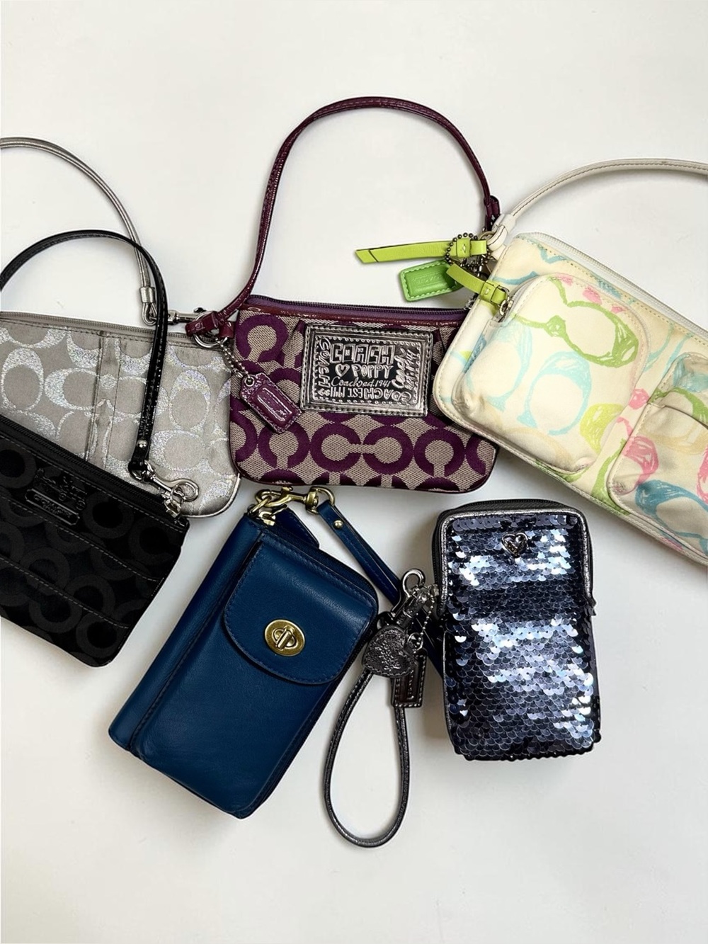 🌈 Vintage Coach Wristlets/Wallets Bundle Lot of 6 - Picture 3 of 14